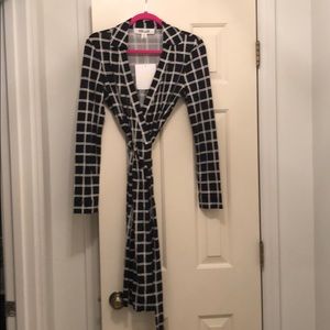 NWT Diane Von Furstenberg New Jeanne Two Dress